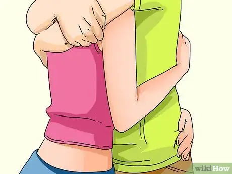 Imagen titulada Romantically Hug a Guy Step 12