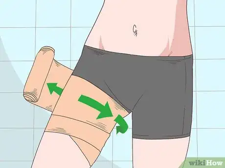 Imagen titulada Wrap a Groin Injury Step 2