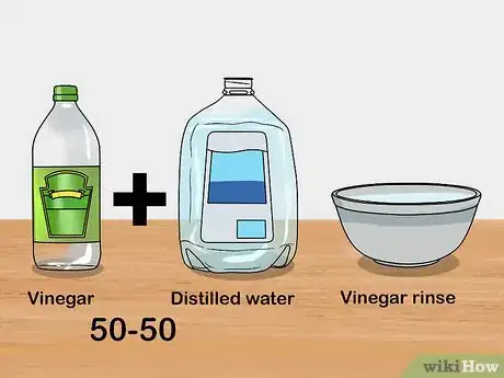 Imagen titulada Clean Leather Naturally Step 1