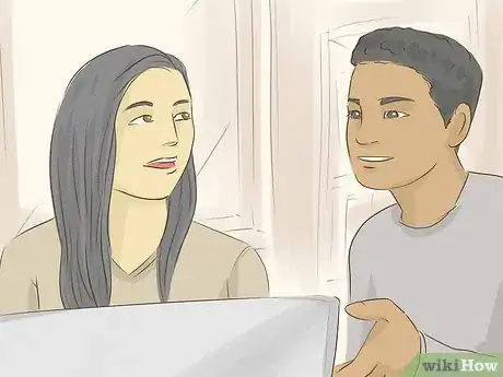 Imagen titulada Get a Guy to Notice You Step 4