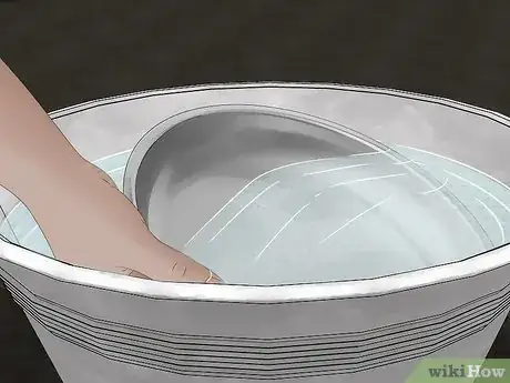Imagen titulada Clean Dishes on a Camping Trip Step 7