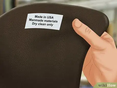 Imagen titulada Buy Faux Leather Step 11
