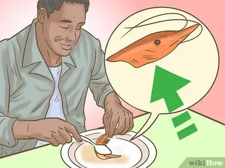 Imagen titulada Eat Shrimp Step 6