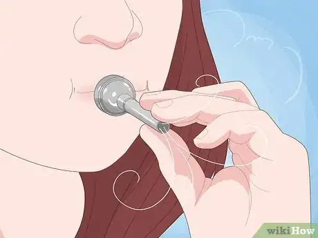 Imagen titulada Play the Trumpet Step 3
