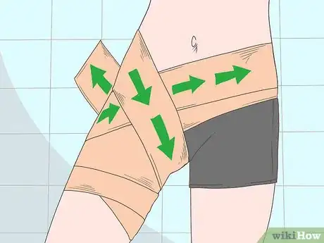 Imagen titulada Wrap a Groin Injury Step 3