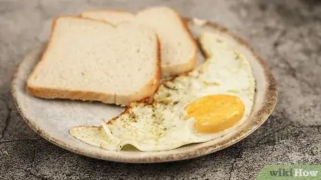 Imagen titulada Fry an Egg Step 11
