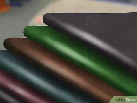Imagen titulada Buy Faux Leather Step 3