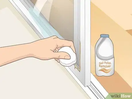 Imagen titulada Remove Caulk Residue Step 6