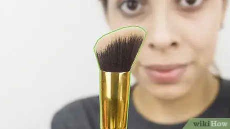 Imagen titulada Apply Bronzer Step 6