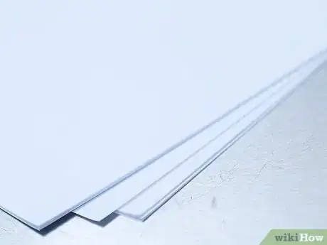 Imagen titulada Make a Human Skeleton out of Paper Step 1