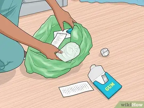 Imagen titulada Recycle Old Plastic Bags Step 1