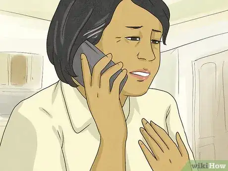 Imagen titulada What Should You Say to Your Son's Girlfriend when They Break Up Step 3