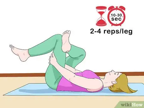 Imagen titulada Stretch Your Knee Step 5