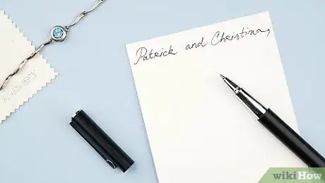 Imagen titulada Sign a Wedding Card Step 1