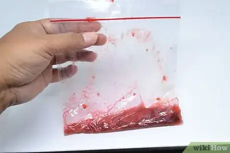 Imagen titulada Extract Strawberry DNA Step 10