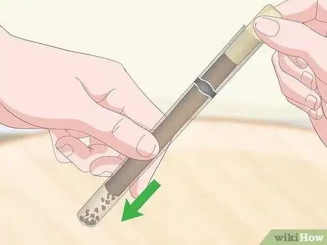 Imagen titulada Freak a Black & Mild Cigar Step 3