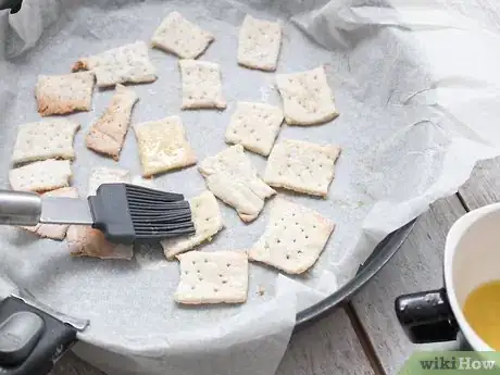Imagen titulada Make Crackers Step 28
