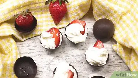Imagen titulada Make Chocolate Bowls Step 14