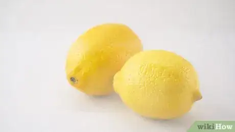 Imagen titulada Get More Juice out of a Lemon Step 1