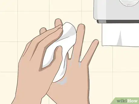 Imagen titulada Clean Your Skin Step 15
