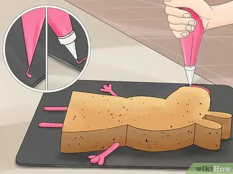 Imagen titulada Make a Peppa Pig Cake Step 6