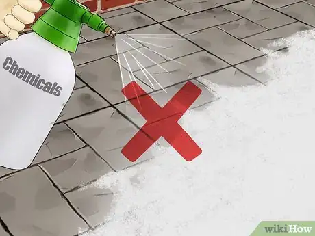 Imagen titulada Clean Stamped Concrete Step 10