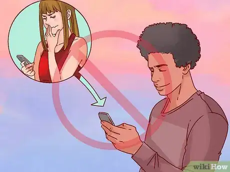 Imagen titulada Deal With a Boyfriend Who Wants More Space Step 6