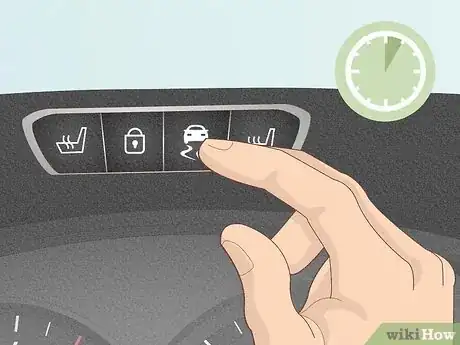 Imagen titulada Reset Traction Control Light Step 13