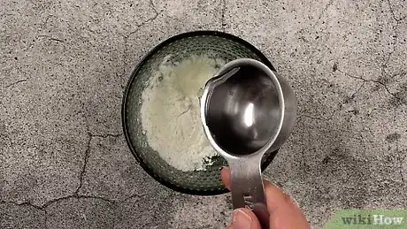 Imagen titulada Thicken Liquid with Cornstarch Step 1