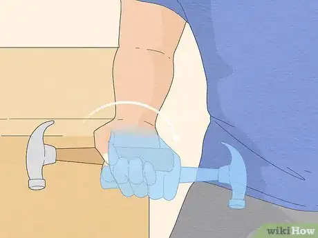 Imagen titulada Stretch Your Forearms Step 9
