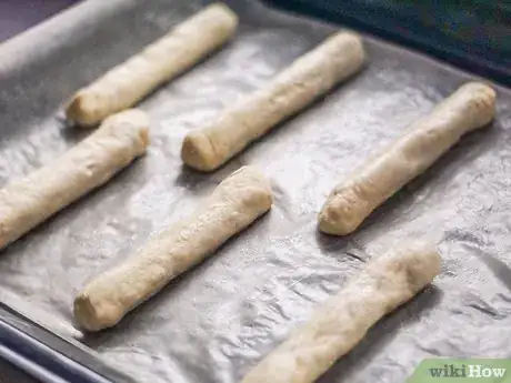 Imagen titulada Make Bosco Sticks Step 7