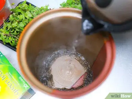 Imagen titulada Make Mint Tea Step 11