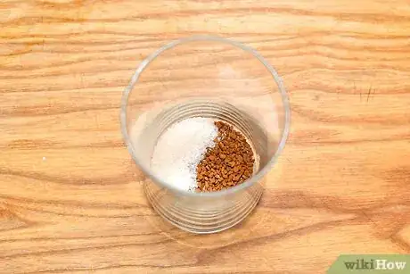 Imagen titulada Make a Traditional Greek Frappe Step 2