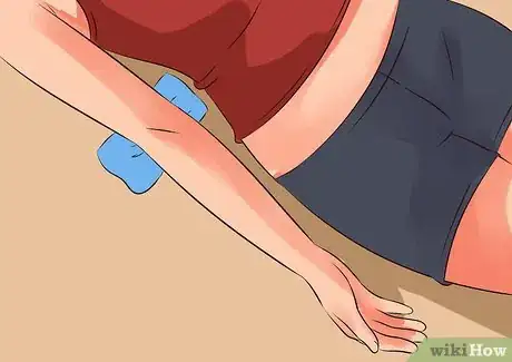 Imagen titulada Do Stroke Recovery Exercises Step 5