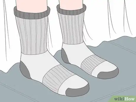 Imagen titulada Prevent Heel Lift in Hiking Boots Step 15