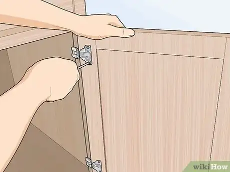 Imagen titulada Stain over Stain Step 1