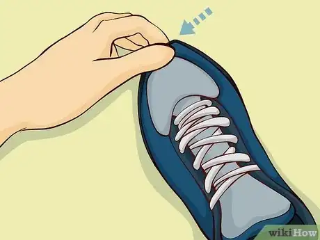 Imagen titulada Choose Comfortable Walking Shoes Step 10