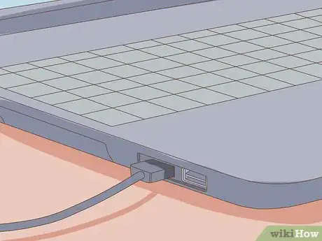Imagen titulada Charge an iPad Without a Charging Block Step 2