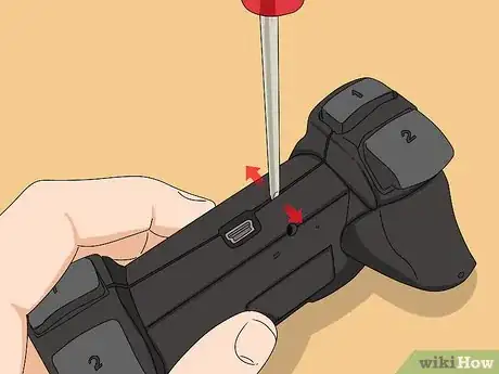 Imagen titulada Fix a PS3 Controller Step 31