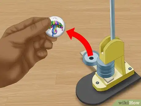 Imagen titulada Make a Badge Pin Step 14