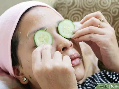 Imagen titulada Improve Your Facial Skin Step 8