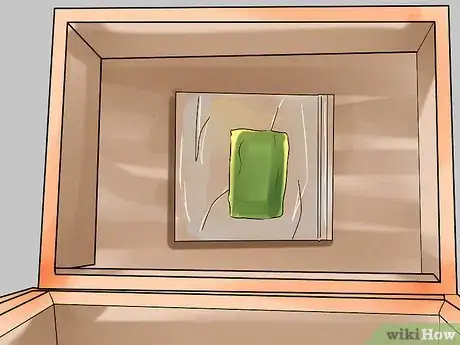 Imagen titulada Prepare a Humidor Step 5