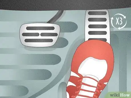Imagen titulada Reset Traction Control Light Step 14