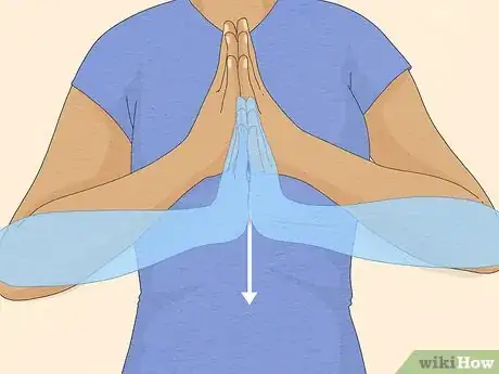 Imagen titulada Stretch Your Forearms Step 4