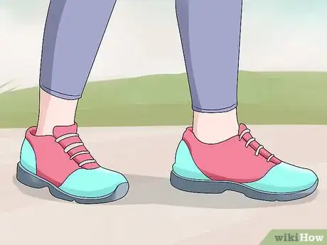 Imagen titulada Straighten Your Spine Step 2
