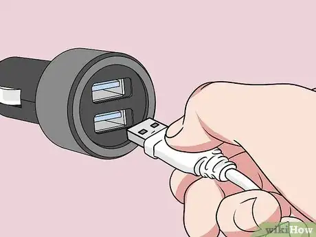 Imagen titulada Charge Your iPhone without a Charging Block Step 8