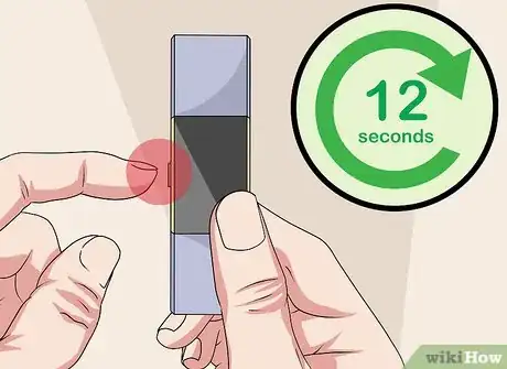 Imagen titulada Reset Your Fitbit Step 3