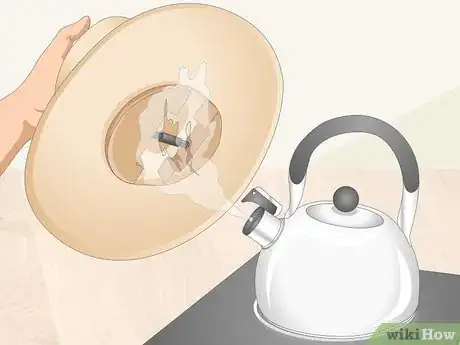 Imagen titulada Stretch a Hat Step 16