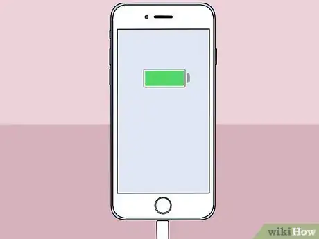 Imagen titulada Charge Your iPhone without a Charging Block Step 5