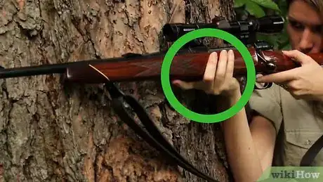 Imagen titulada Aim a Rifle Step 2